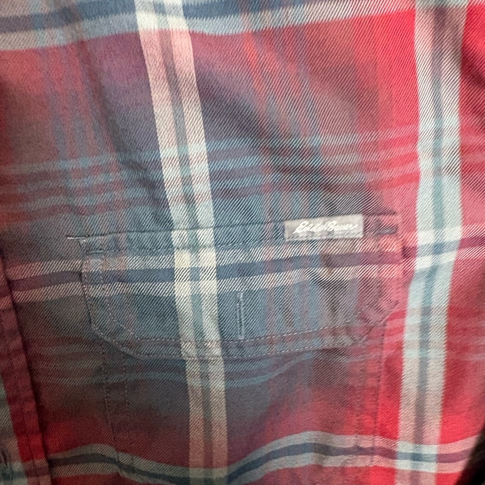 Eddie Bauer Men’s Flannel Shirt,SZ: TL , Red & Gray Plaid,100% Polyester - Picture 2 of 3